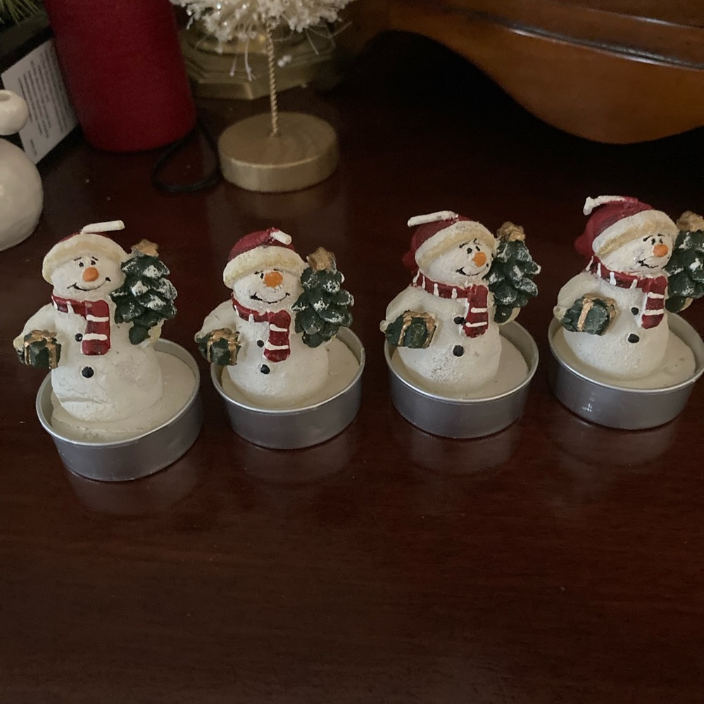 Snowman tea lights